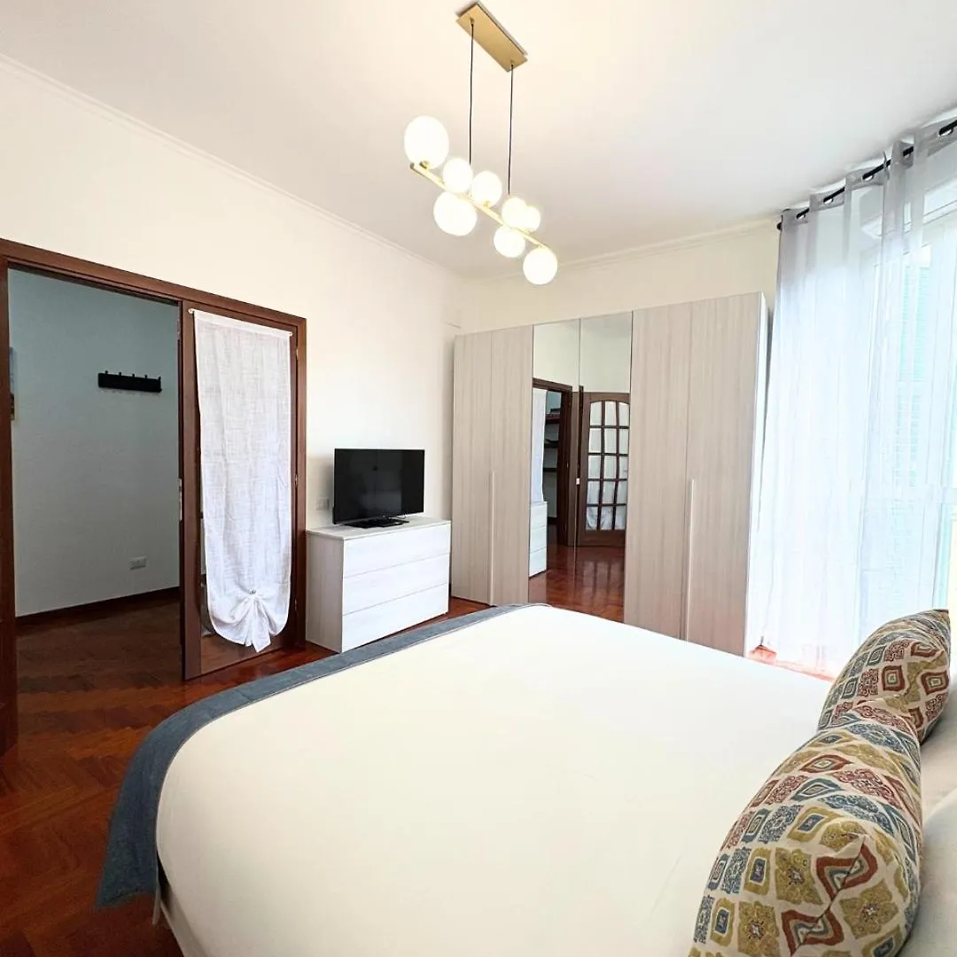 Casa Alice Near Vatican City - Modern, High Floor With View Rome