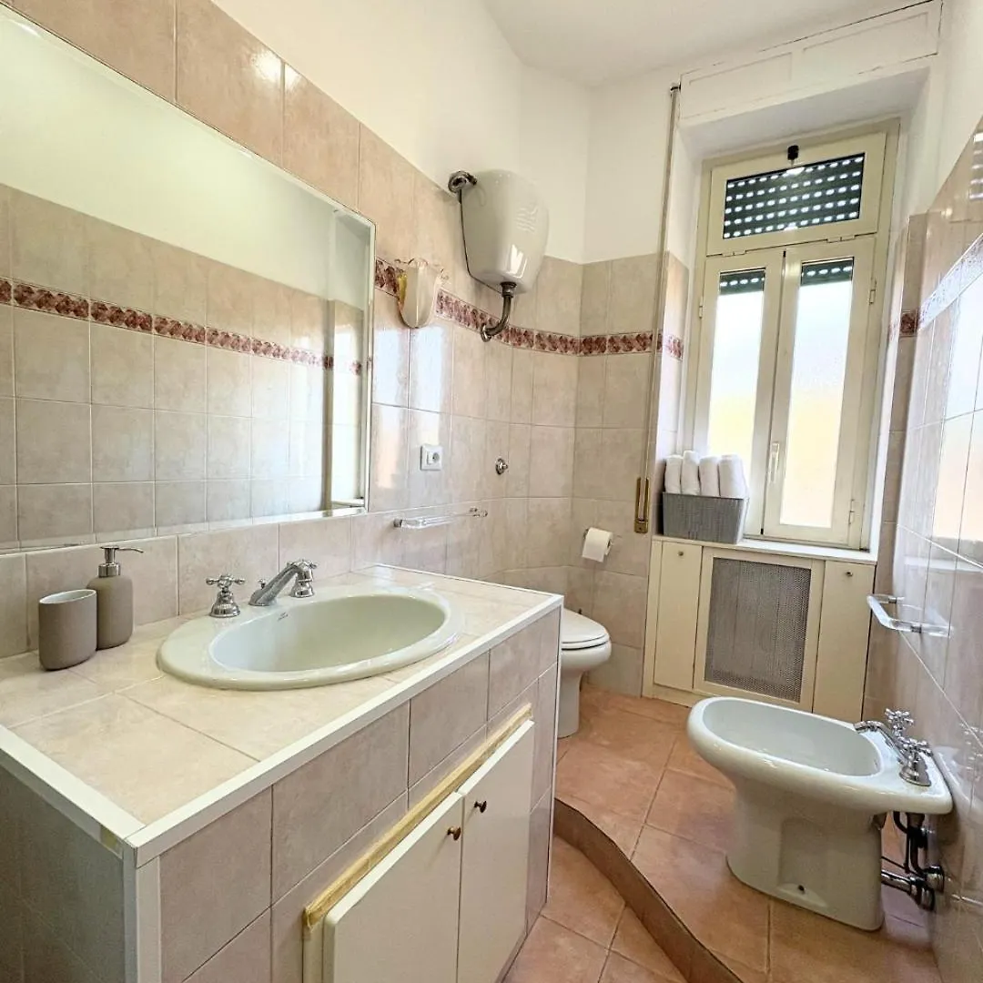 Casa Alice Near Vatican City - Modern, High Floor With View Rome Italy
