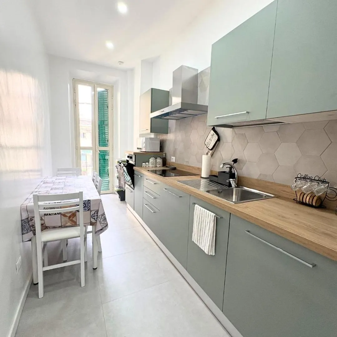 Casa Alice Near Vatican City - Modern, High Floor With View Rome 0*,  Italy